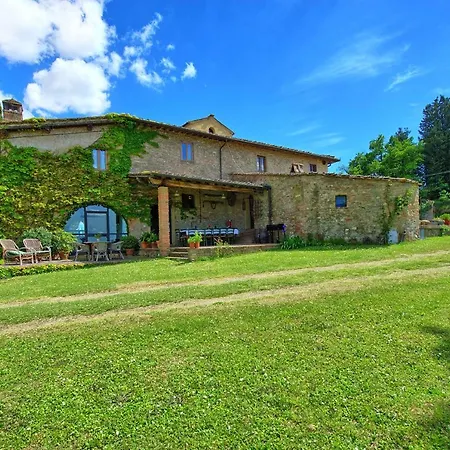 Holiday home Maggiano By Posarellivillas *